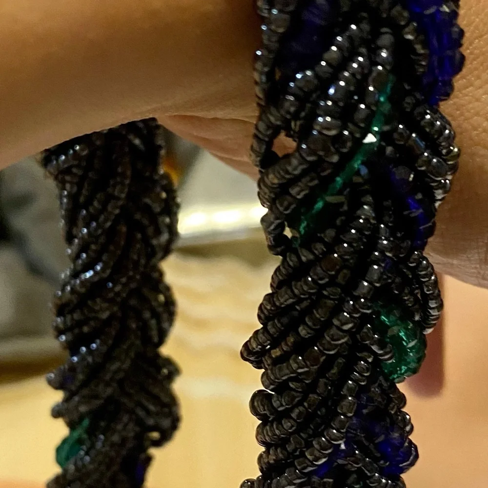 Lovisa blue and green beaded choker. - Picture 4 of 5